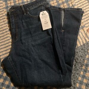 New Time and Tru Classic Indigo Jeans